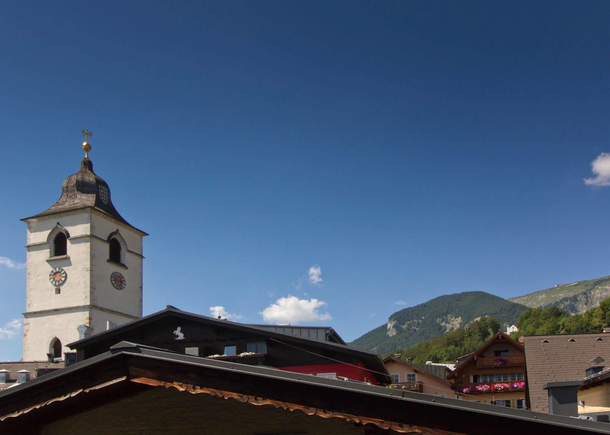 Hotel Weisser Hirsch Sankt Wolfgang im Salzkammergut Exterior photo