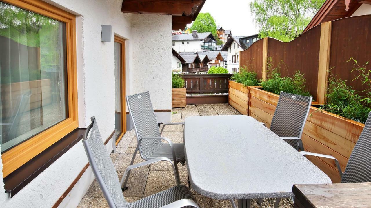 Hotel Weisser Hirsch Sankt Wolfgang im Salzkammergut Exterior photo